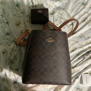 Coach tote bag